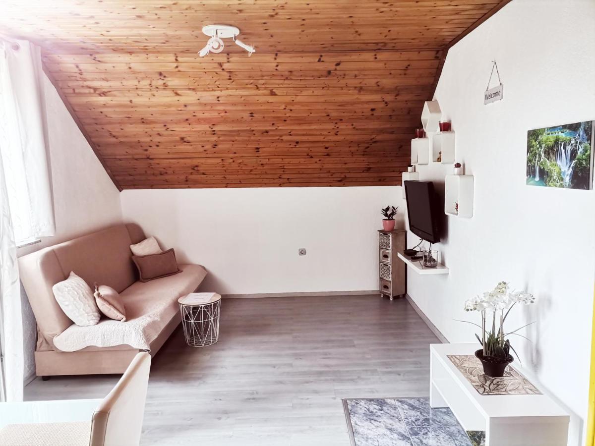 Apartment Dolores Smoljanac Luaran gambar
