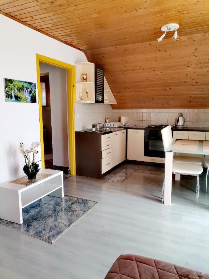 Apartment Dolores Smoljanac Luaran gambar